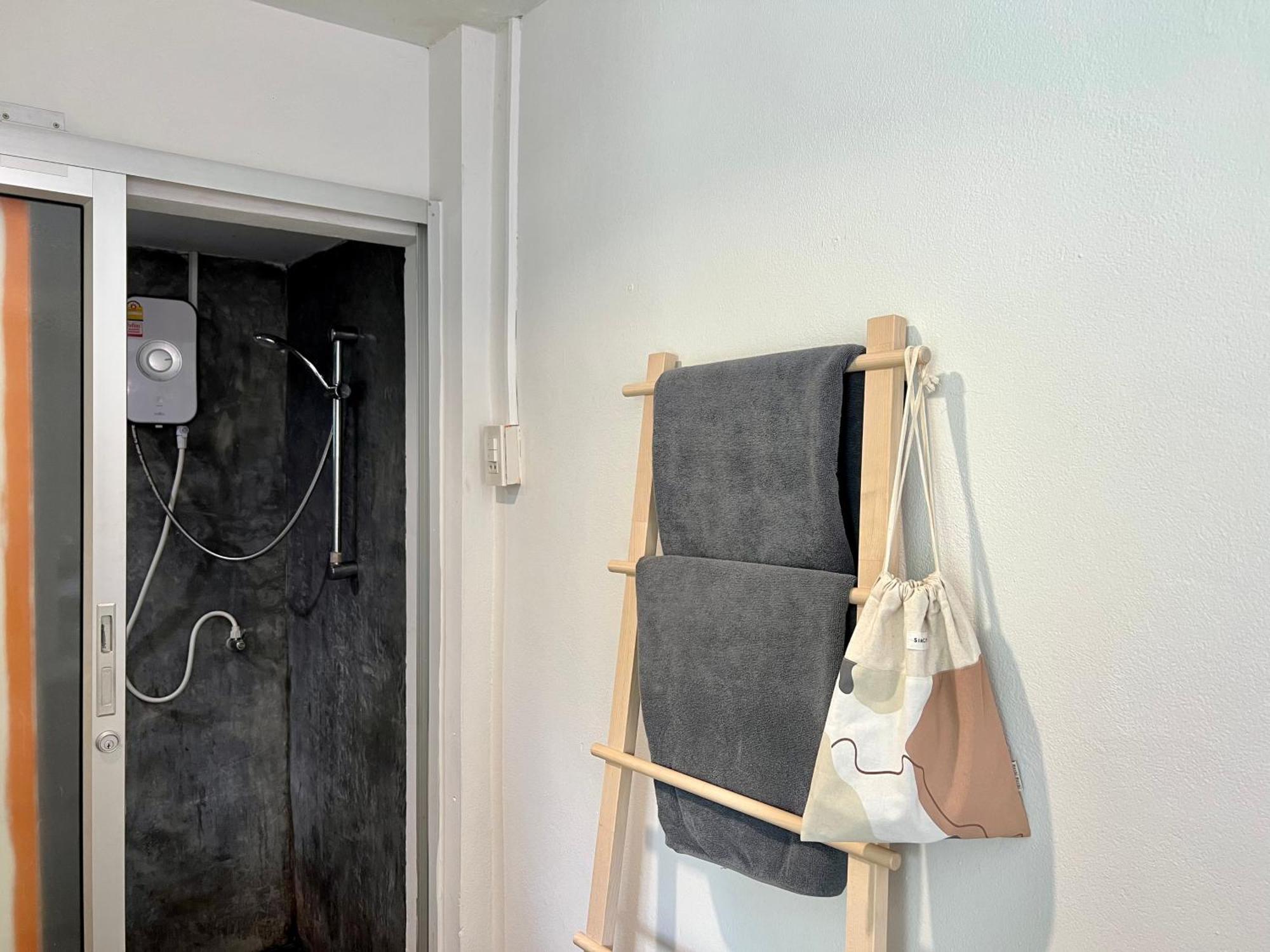 Apartamento Sawaddeethaweesuk At Kohlarn Habitación foto